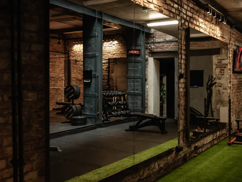 Strefa wolnych ciężarów w Bany Gym