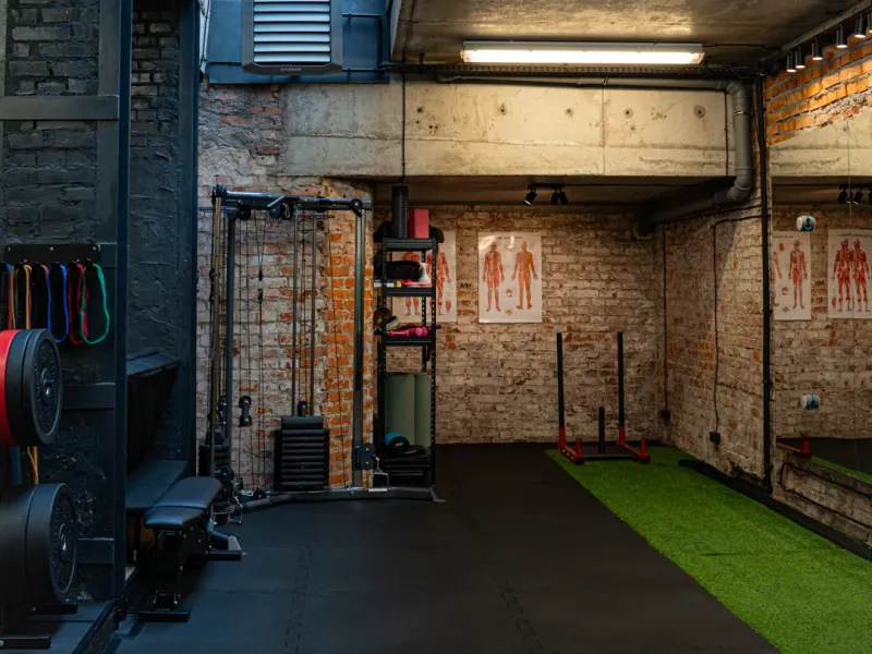 Akcesoria treningowe w studiu